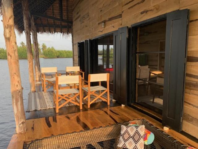 Dolce Ouidah Lodge Extérieur photo