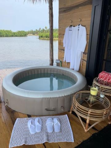 Dolce Ouidah Lodge Extérieur photo